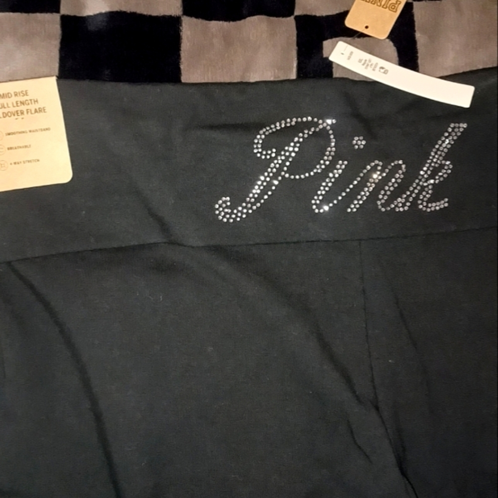 VS PINK FLARE LEGGINGS